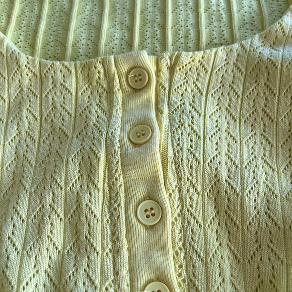 TIGER MIST CROPPED LACE YELLOW CARDIGAN - Picture 4 of 5
